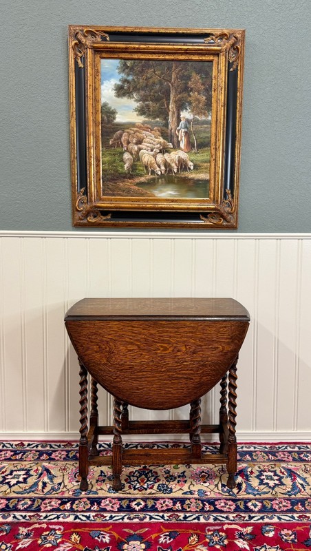 Antique English Table Drop Leaf Gateleg Barley Twist Oak Oval c. 1920-30s gallery