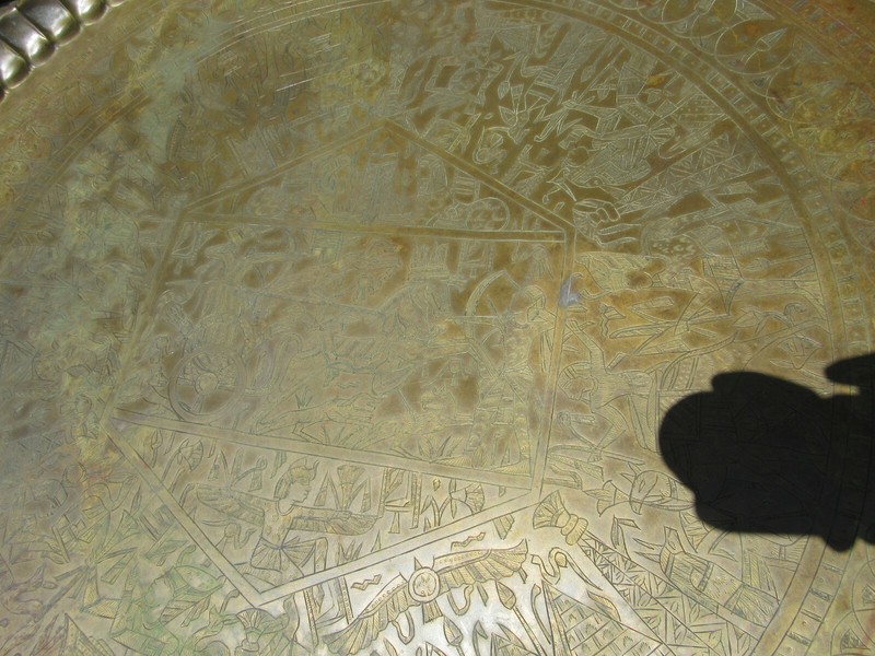 Vintage Mid Century Round Brass Egyptian Motif Folding Platter Moroccan Table gallery