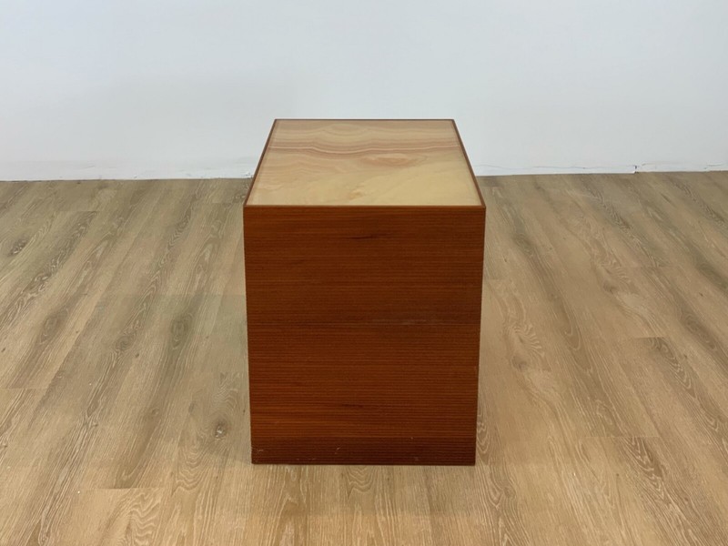 Mid Century Modern Agate Top Cube Side Table gallery