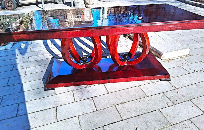 Art deco dining table for 8 persons