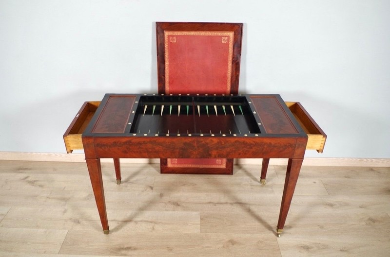 Directoire Flamed Mahogany Tric Trac Table, circa 1795