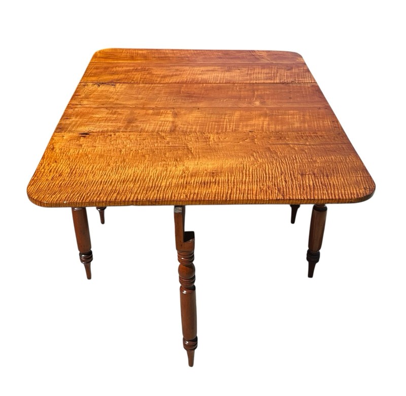Antique Federal Period New England Tiger Maple & Cherry Dropleaf Dining Table gallery