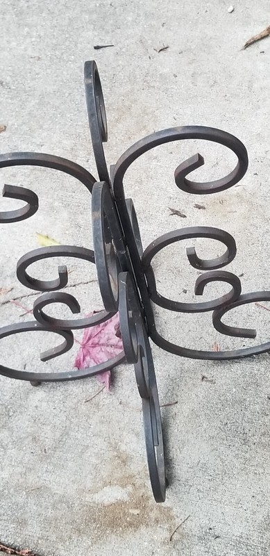 VINTAGE CAST IRON SCROLLED ACCENT / PATIO TABLE BASE 13"W X16"H gallery