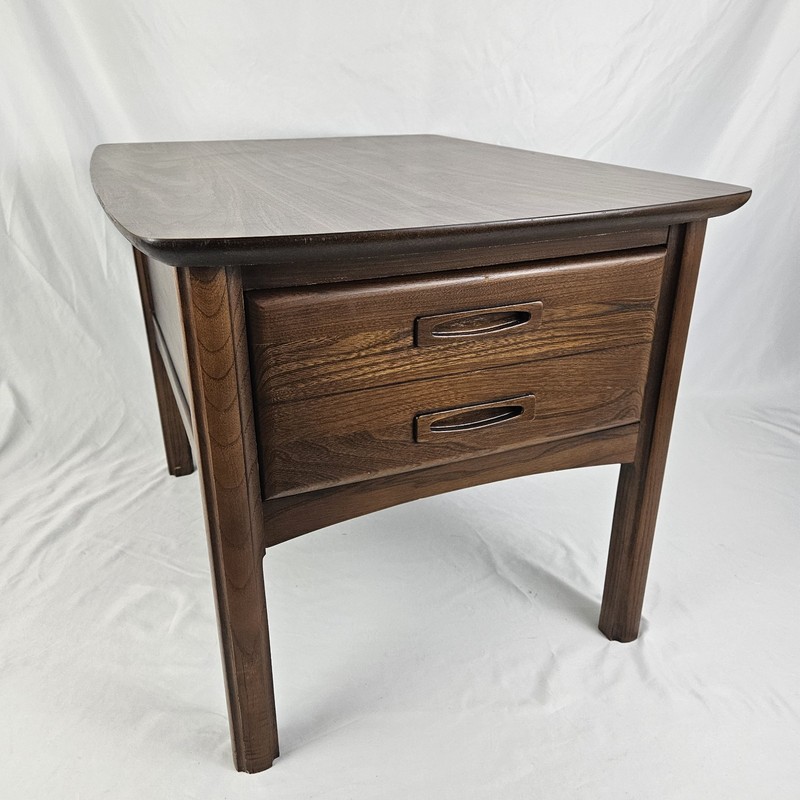 Mid-Century End Table Walnut w Drawer 60’s Vintage Harmony Furniture