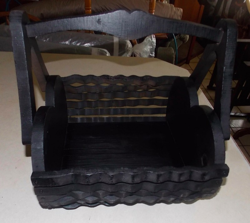 Pine Mid Century Magazine Rack / Magazine Stand (MR-21) gallery