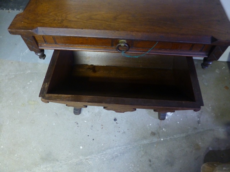 VIVTORIAN EASTLAKE WALNUT POT BELLY WORK SEWING TABLE c1870 gallery