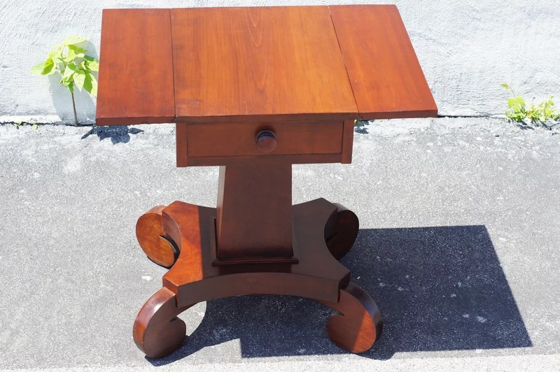 Cherry Wood Empire Dropleaf Table