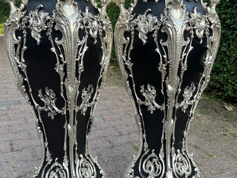 Pedestals display stands Italian Baroque Black Silver Marble Top Pair XL 43in gallery