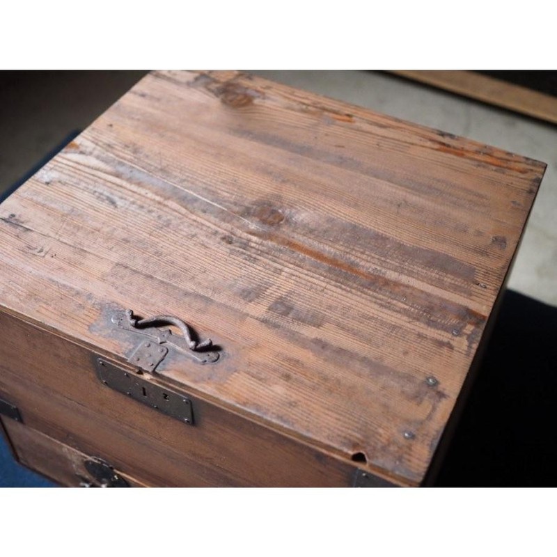 Edo Period Japanese Lidded Storage Box Stand Used S96322 gallery
