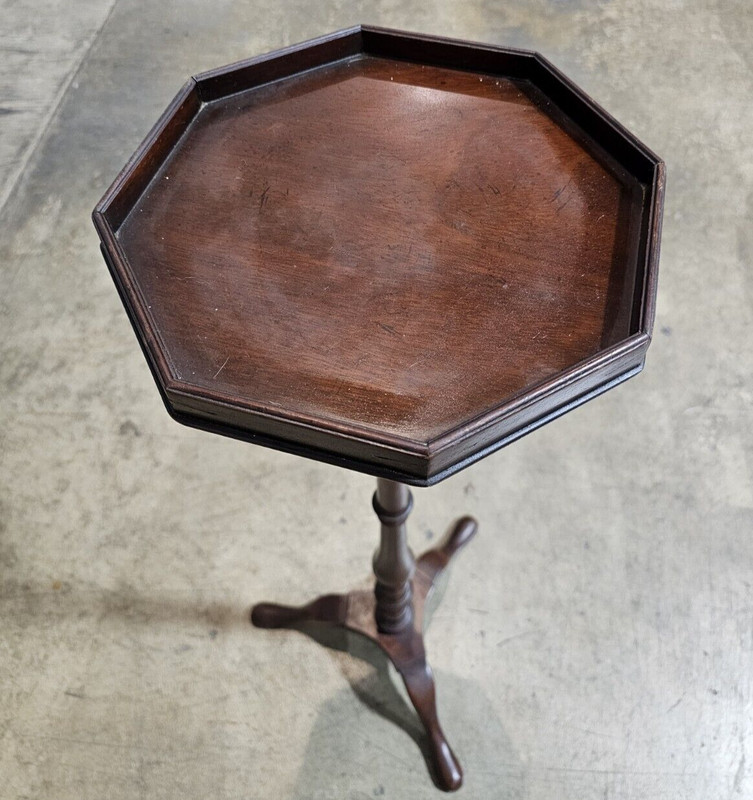 Kittinger Williamsburg Mahogany Plant Stand Candlestand CW 49 Rare gallery