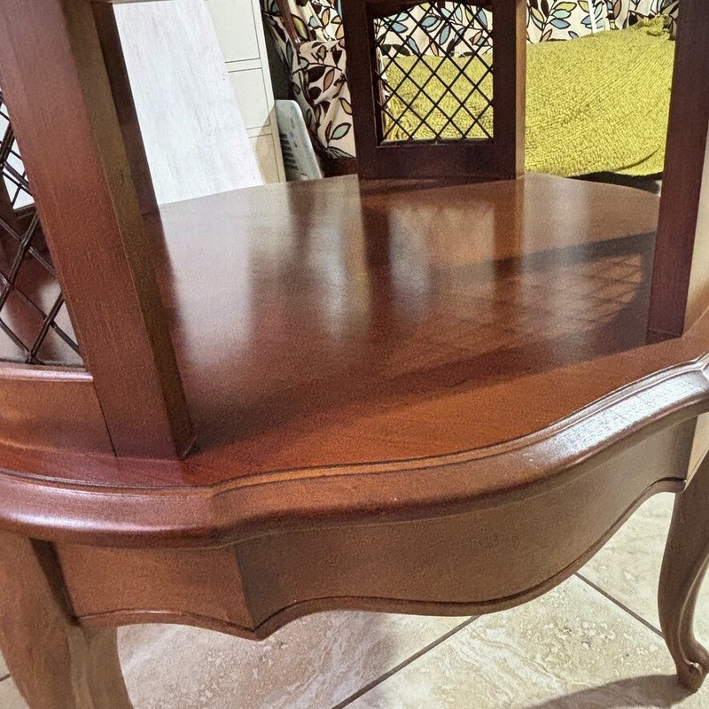 Mid 20th Century Hardwood, Brass Mesh French Round Accent Table 28 x 26" gallery