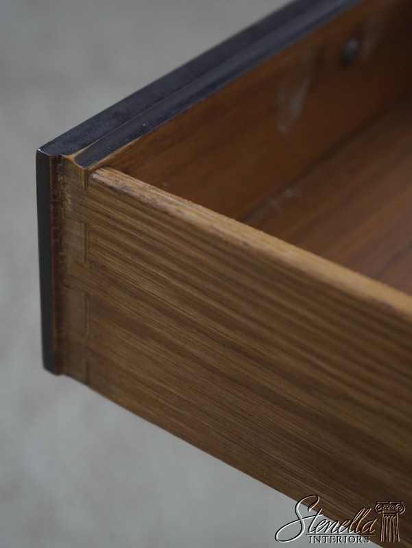 L73031: COUNCILL CRAFTSMEN Banded Drop Side Pembroke Table gallery