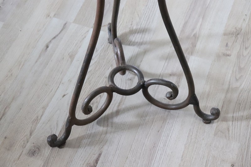20th Century Italian Side Table in Iron with Marble Top gallery