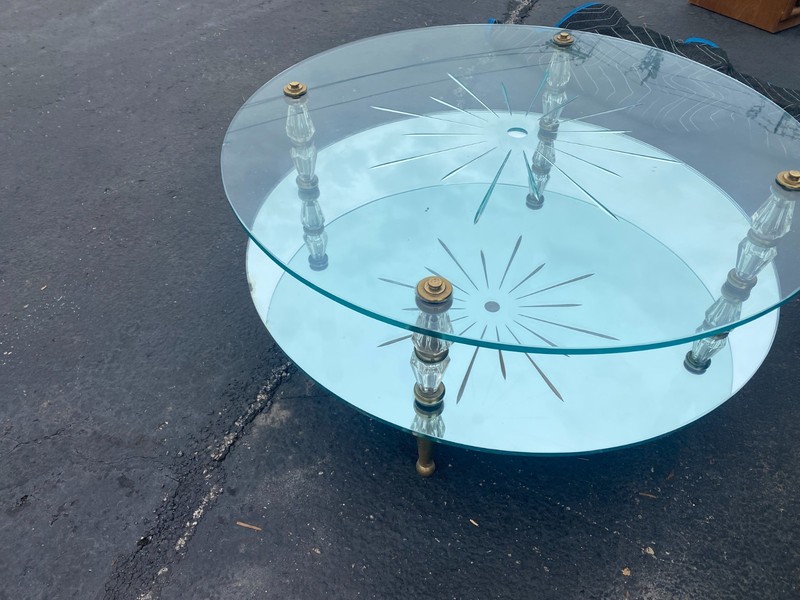 Vintage Mirrored Hollywood Regency Two Tier Italian Églomisé Glass Coffee table gallery