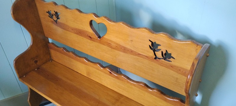 Handmade Solid Wood Small Entry Bench 41" L Tulip Heart Cutout Plant Stand Table gallery