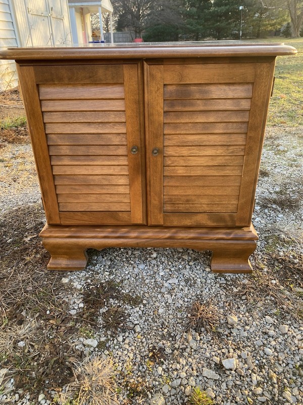 Ethan Allen Heirloom Maple Nutmeg Record Cabinet Holder End Table gallery