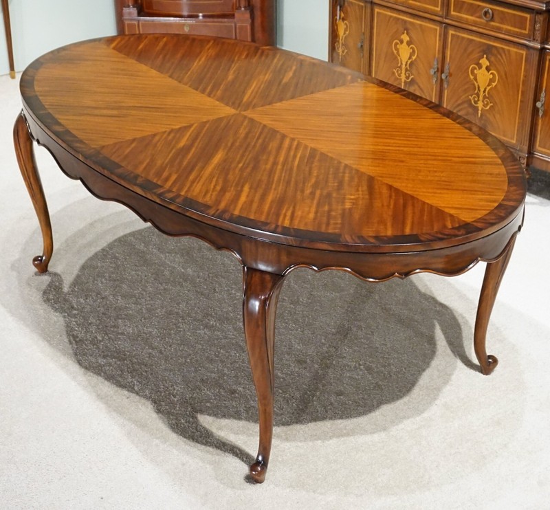 7' French Country Oval Dining Table Corner Legs Mahogany wood gallery