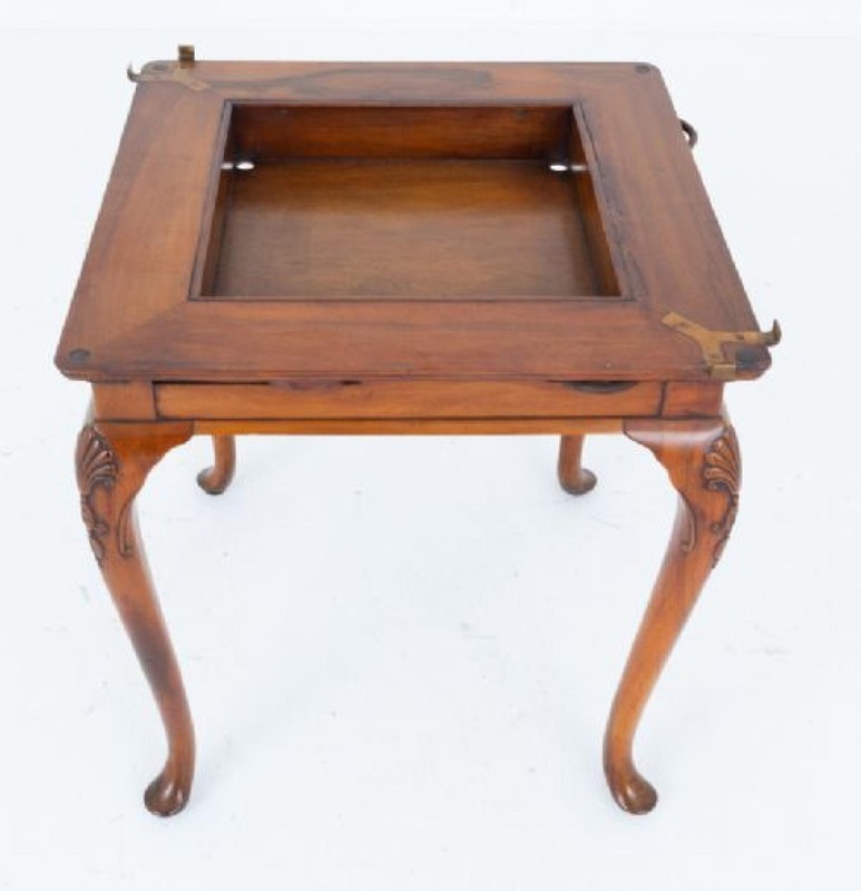 Queen Anne Games Table Card Walnut gallery