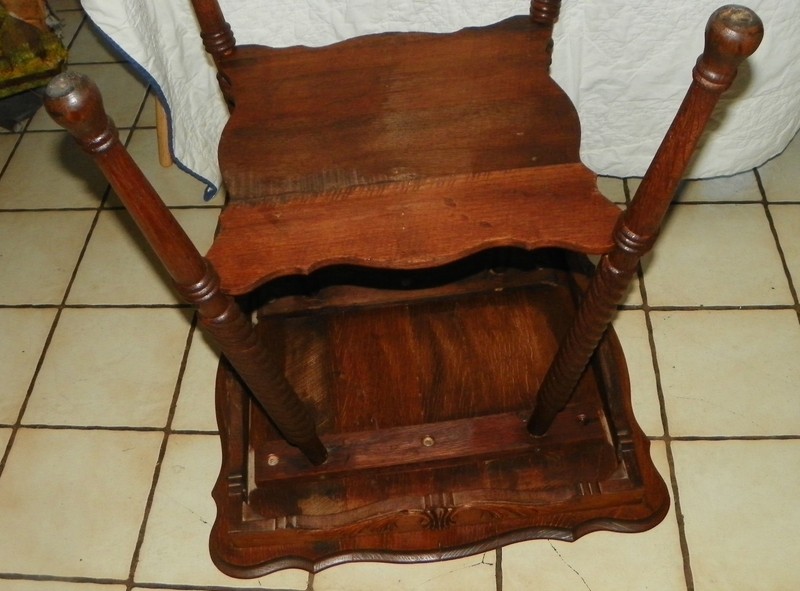 Quartersawn Oak Carved Center Table / Parlor Table (PRT17) gallery
