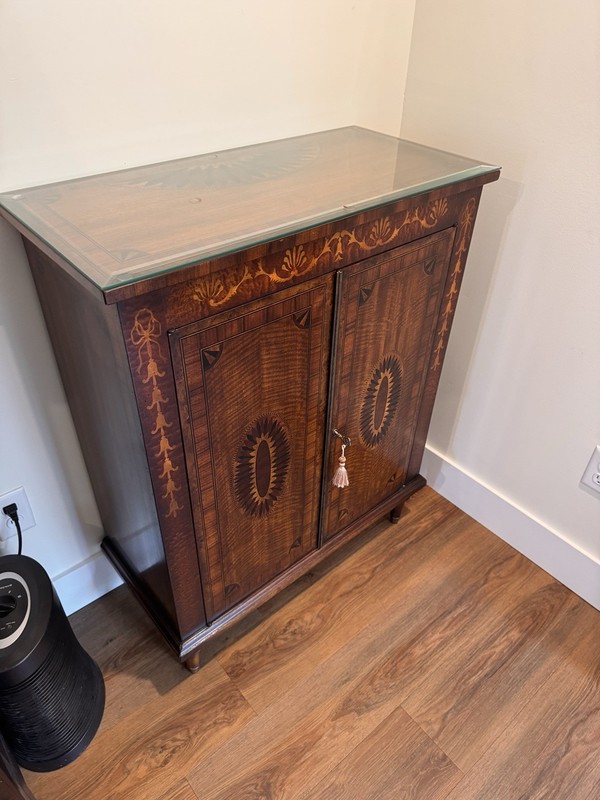 French Louis XVI vintage console cabinet