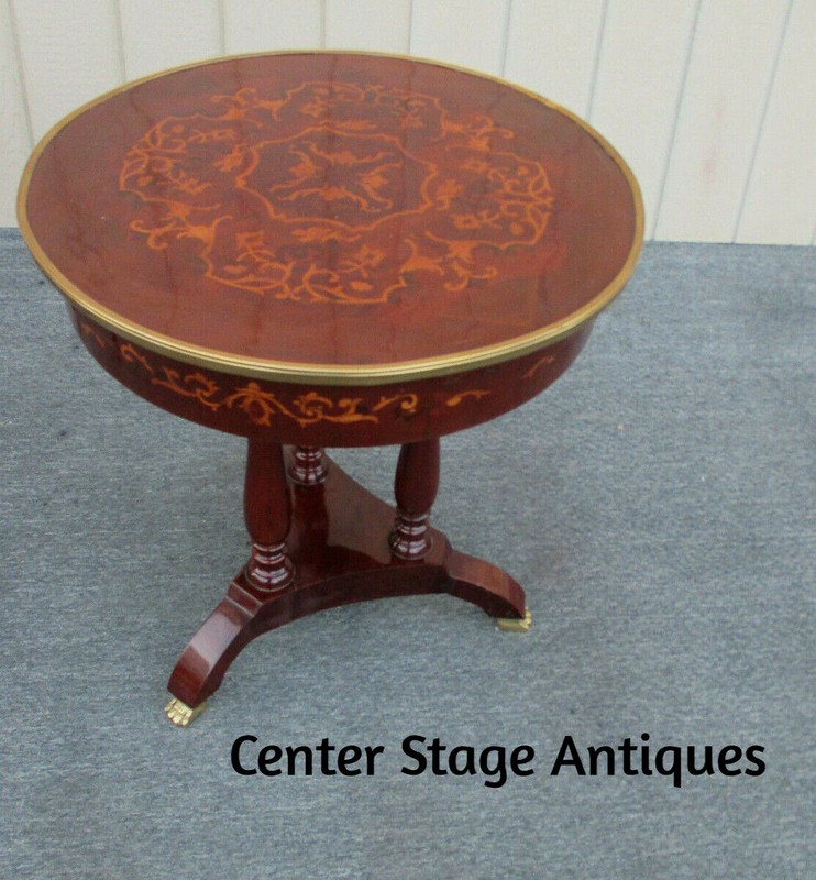 62616 Neoclassical Inlaid and Bronze Lamp Table Stand