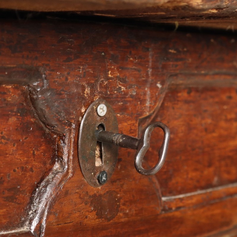 Antique Table Early XVIII Century Chestnut Shaped Feet Drawers gallery