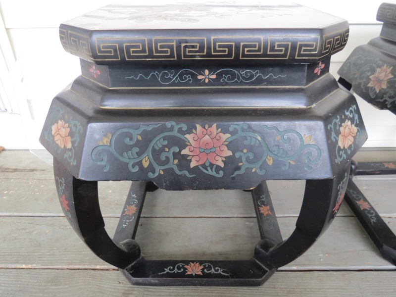 Pair Of Vintage Oriental Asian Hand Painted & Lacquered Bird & Flower Tables gallery