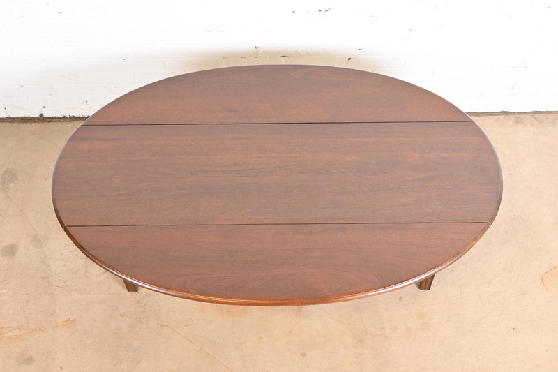 Kittinger American Colonial Mahogany Drop Leaf Coffee Table, Newly Refinished gallery
