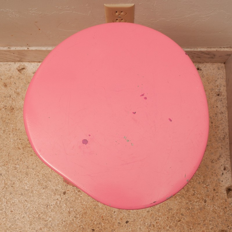 Wendell Castle Signed Original 1969 Pink Gel Coated Fiberglass Biomorphic Table gallery