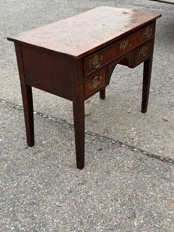 antique chippendale Georgian Burl walnut dressing table side stand hall console gallery