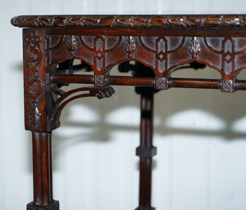 RARE 19TH CENTURY THOMAS CHIPPENDALE CLUSTERED COLUMN LEG SILVER TEA SIDE TABLE gallery