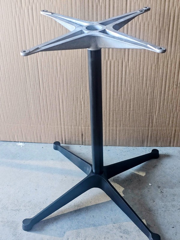 Herman Miller Charles Eames Contract Table Base ² gallery