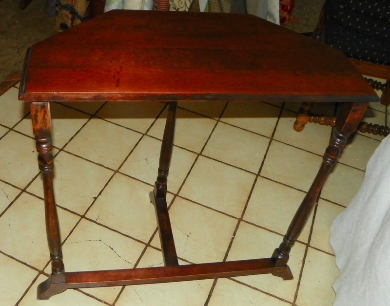 Solid Cherry Entry Table / Demilune Table (ENT35) gallery