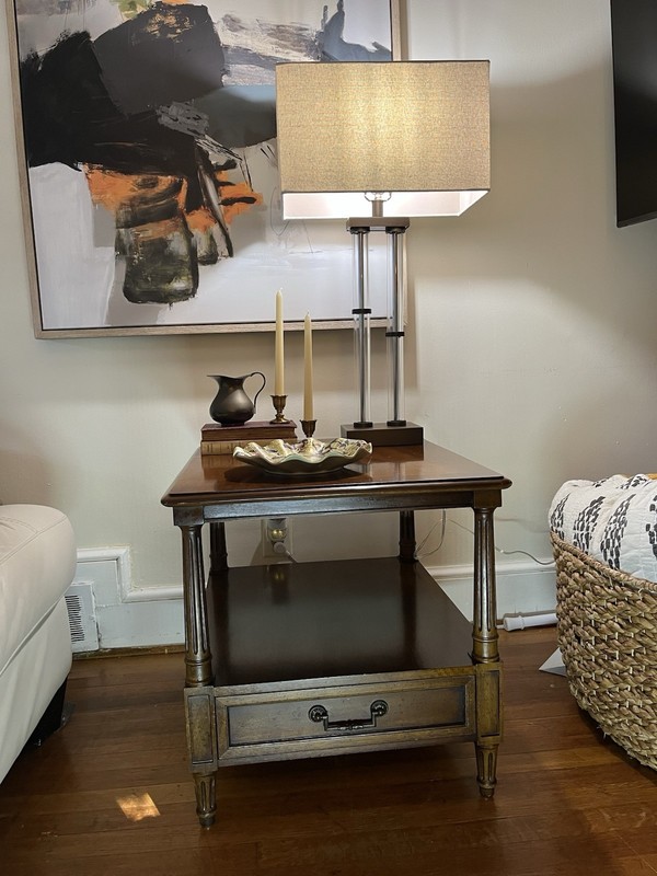 Henredon solid walnut side table with one bottom drawer