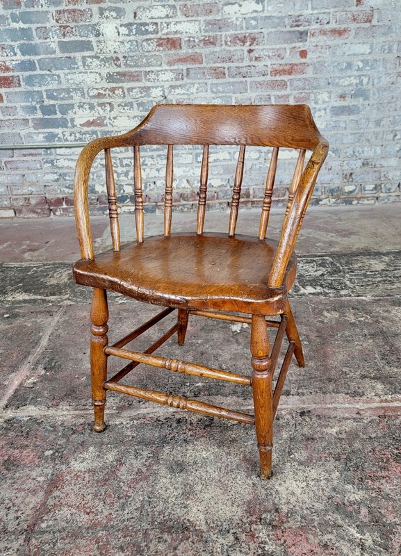 19th century Primitive Capitan Chair gallery