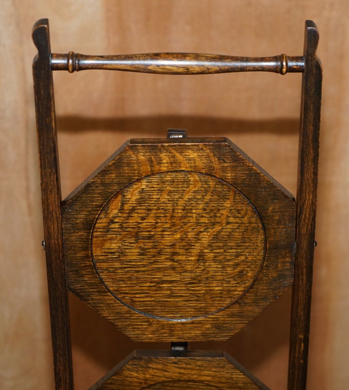 CIRCA 1900 ENGLISH OAK FOLDING WHATNOT DISPLAY TABLE CAKE STAND LOVELY PATINA gallery