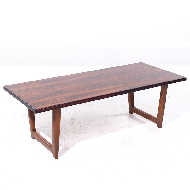 Peter Hvidt Style Mid Century Danish Rosewood Coffee Table