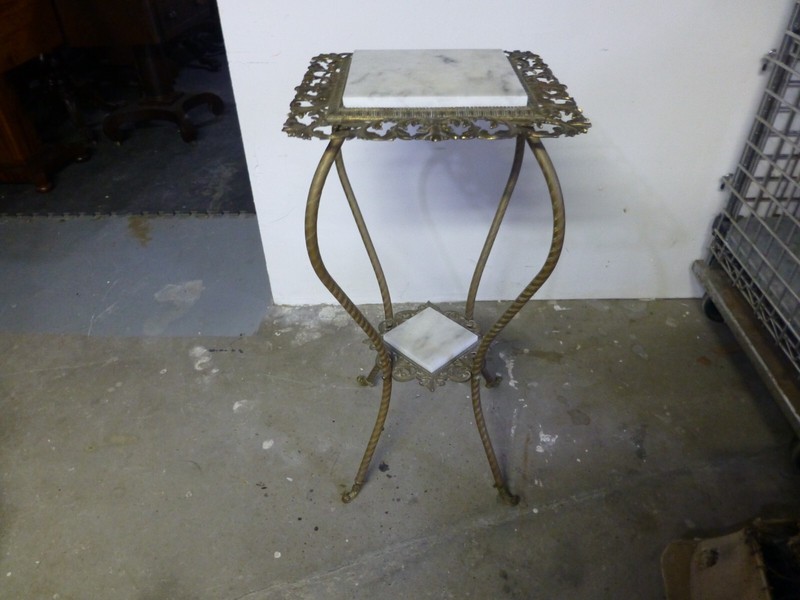 VICTORIAN BRASS PLANT STAND c1890
