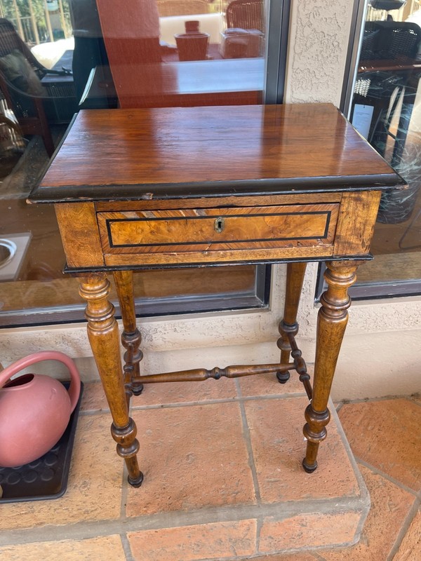 Antique 19th-Century German Biedermeier Walnut End Table
