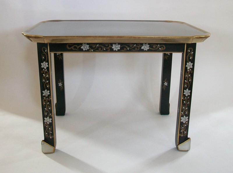 BAKER FURNITURE - Brass Top Chinoiserie Cocktail Table - U.S. - Circa 1980's gallery