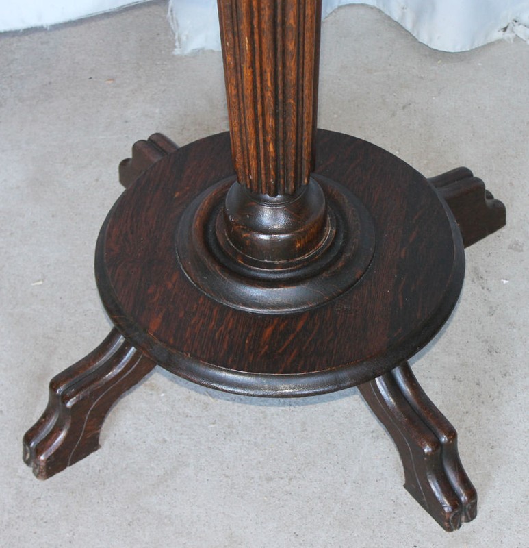 Antique Oak Lamp or Small end type Table gallery