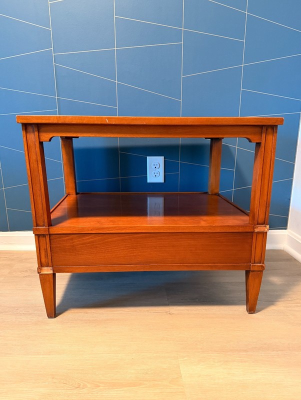Hekman Mid Century Modern Maple End Table Nightstand Hollywood Regency Vintage gallery