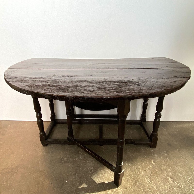 Antique English William & Mary Oak Drop-Leaf Double Gateleg Table c. 1700 gallery