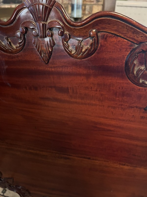 Vintage Federal Style Pie Crust Edge Carved Tilt Flip Top Tea Table gallery
