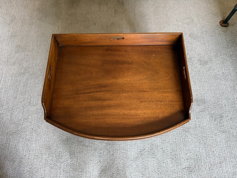 Kittinger Colonial Williamsburg adaptation WA-1042 mahogany butler’s coffee tabl gallery