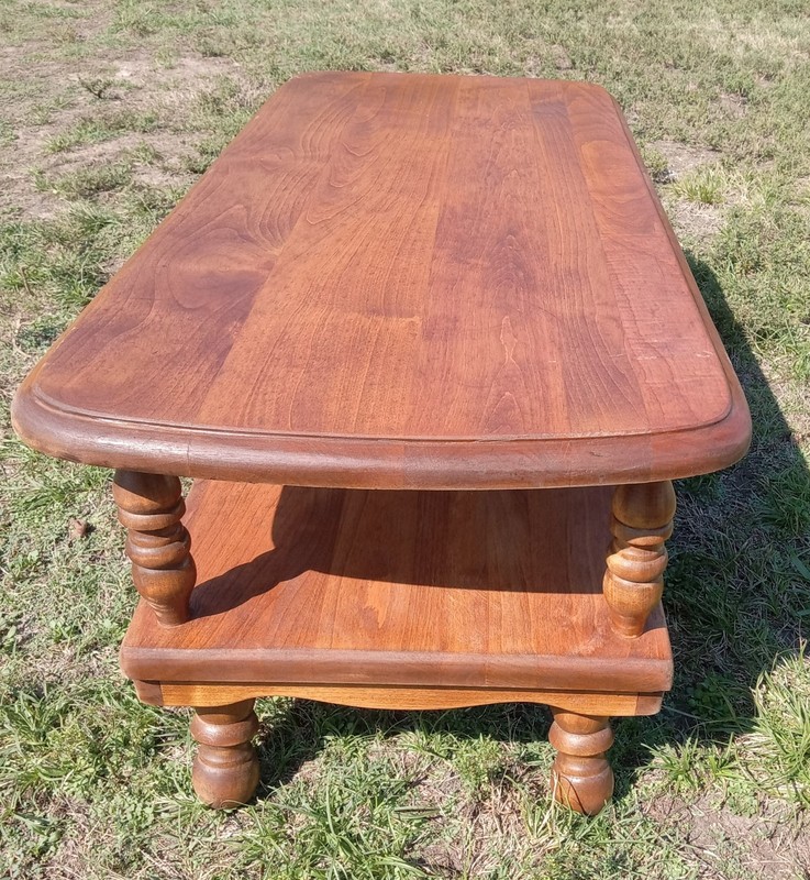 Mid Century Maple Coffee Table by Towne Square (CT436) gallery