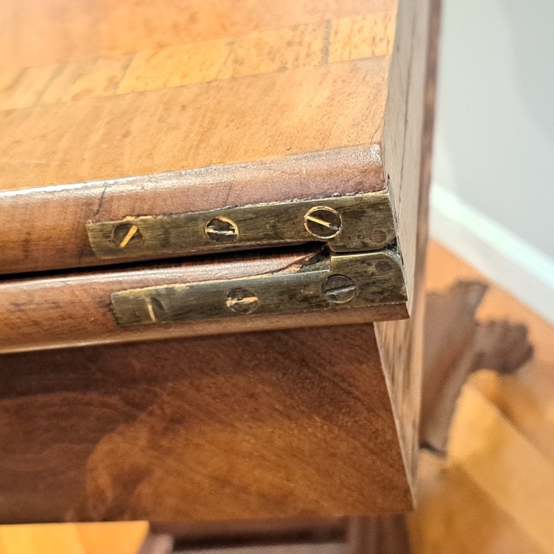 Early 19th-Century Mahogany Regency Game Table Hand Carved Lion’s Paw Feet gallery