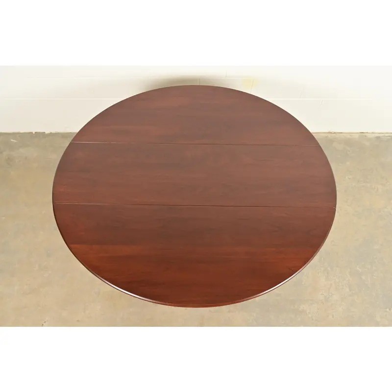 Kittinger Georgian Mahogany Gate Leg Drop Leaf Dining Table, Newly Refinished gallery
