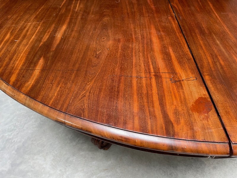 Napoleon III Dining Pedestal gallery