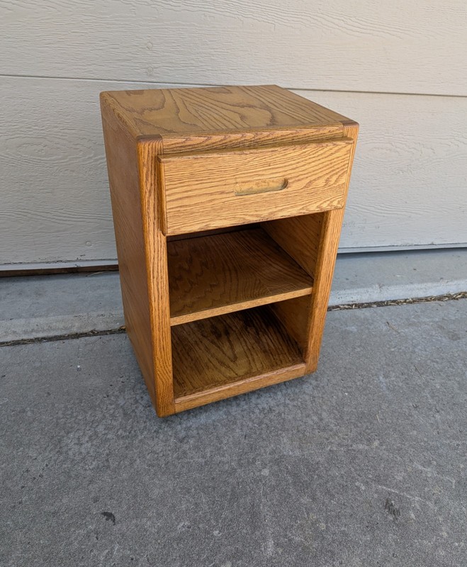 Vintage Rustic Country Oak Wood Rolling Nightstand End Table Shelf 1-Drawer N56